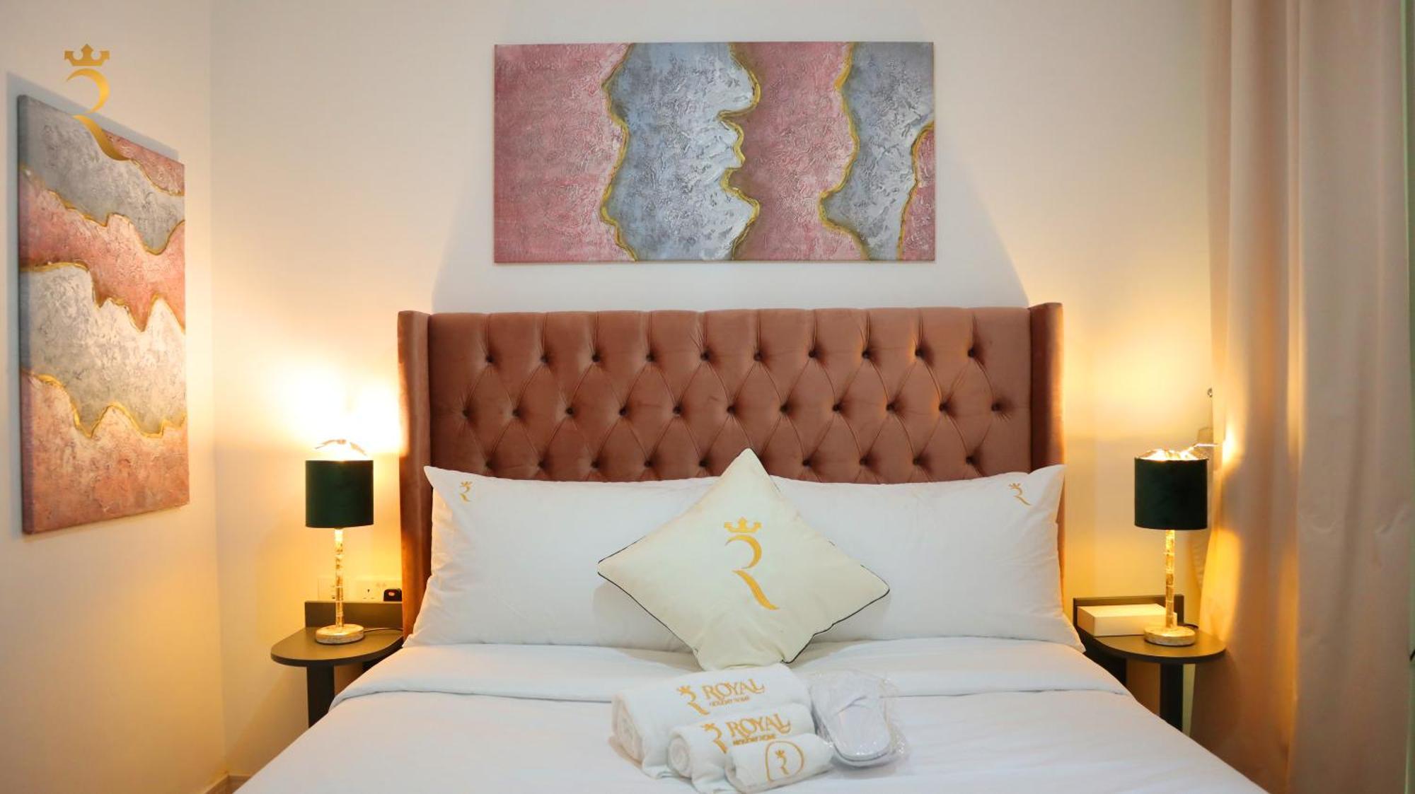 Duplex Elegance Retreat Transit - 2 Bedroom In Masdar Appartement *